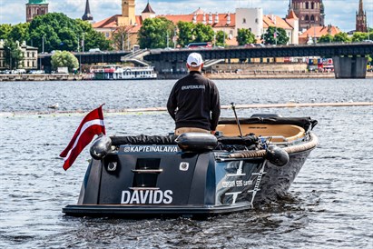 VASARAS PIEDĀVĀJUMS | Atpūta draugu kompānijai ar Kapteiņa Laivu "Dāvids" 8 personām