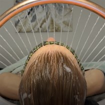 Head Spa Rituāls – dziļi relaksējoša galvas ādas masāža