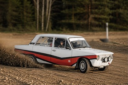 “Lada Sport Kandava” rallija brauciens diviem ar leģendāro Žiguli 
