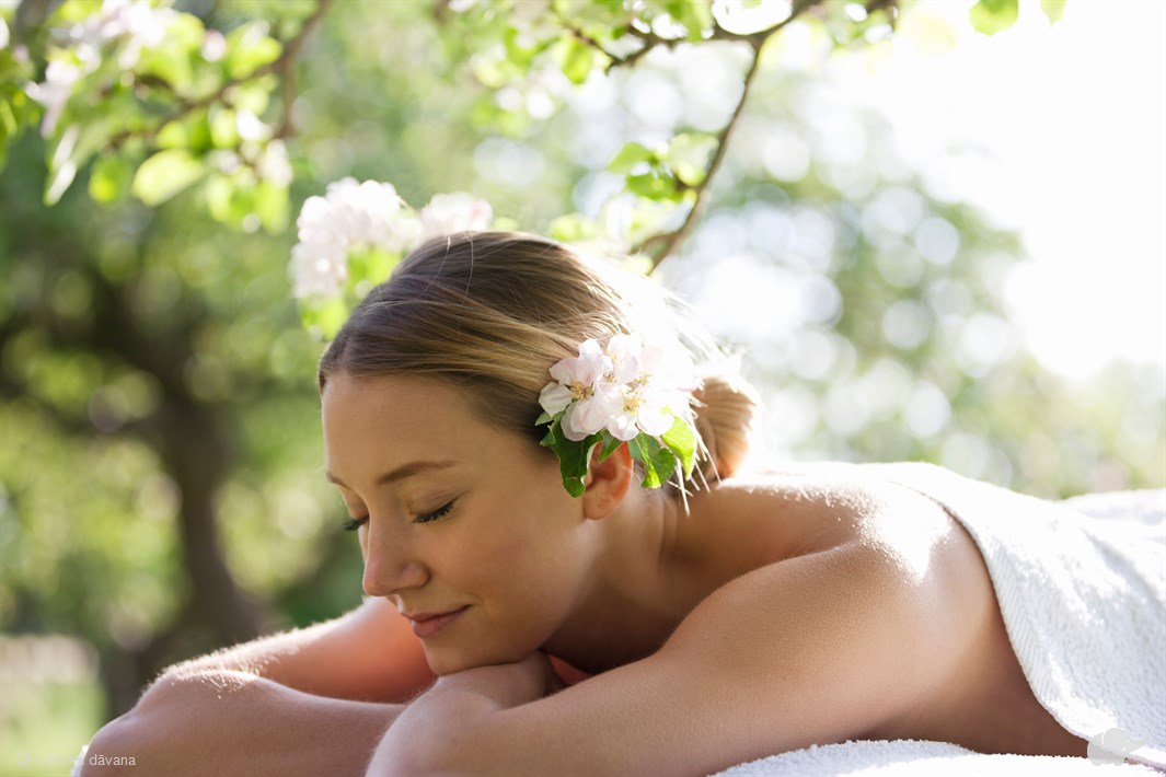 VASARAS PIEDĀVĀJUMS | 2 stundu vasaras SPA baudījums salonā "VSpa"