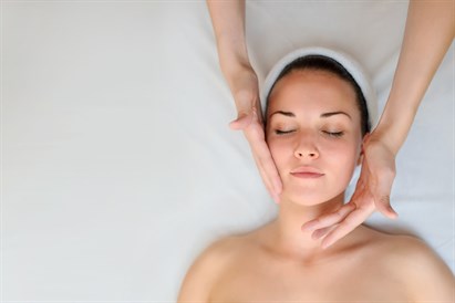 Bukālā sejas masāža – dabiskam skaistumam