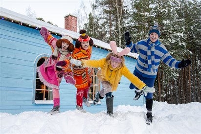 Ziemassvētku burvība “Lotes Zemē” Igaunijā 2025