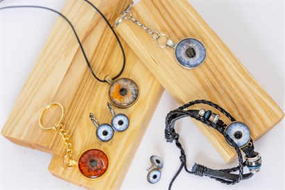 Personalizēta rota ar acs attēlu “TRUE EYE” fotostudijā