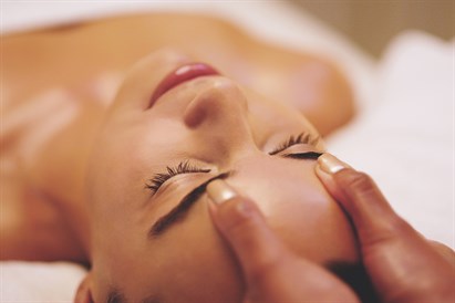 Japāņu Asahi sejas masāža “JL Skaistuma Studijā”