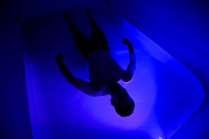 VASARAS PIEDĀVĀJUMS | Individuāls seanss lielajā "floating" kabīnē